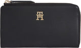 Dámská peněženka Tommy Hilfiger Slim Large, černá (Black), Onesize Dámská peněženka Naty Shop Výchozí název