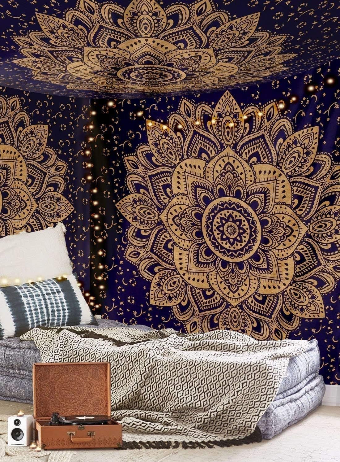 Tapiserie aakriti galerie bavlněná mandala přehoz Home - Doplňky a dekorace Naty Shop Zlatá modrá 233,7L X 208,3B Cm