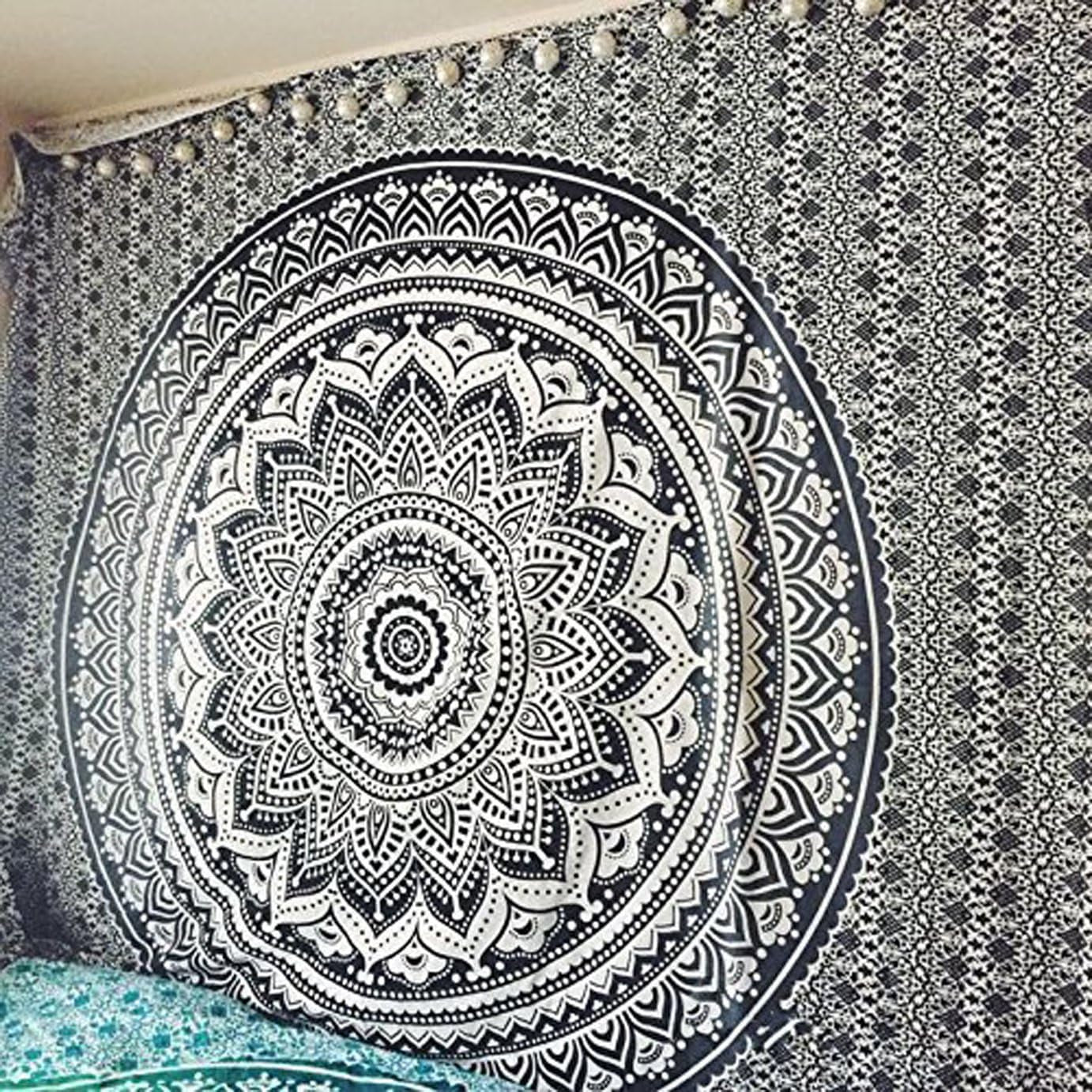Indická tapisérie psychedelická mandala černá bílá Indie Home - Doplňky a dekorace Naty Shop