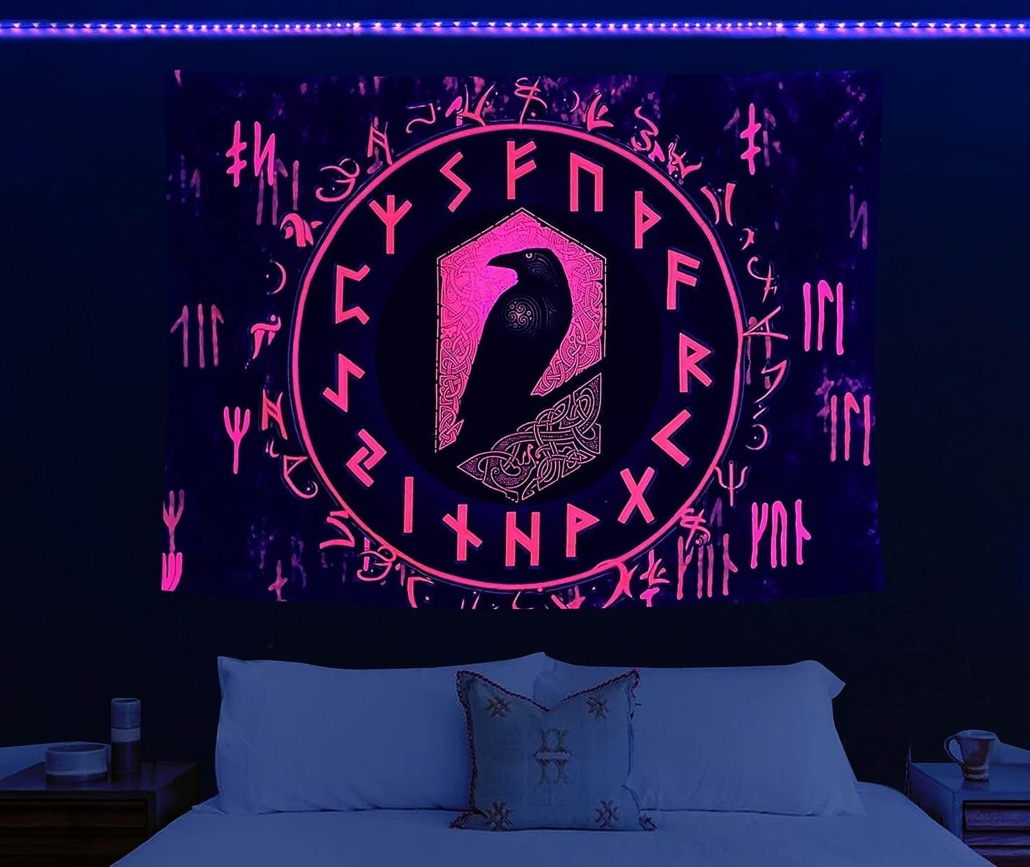 Viking gobelín blacklight reaktivní červené meditační runy odins Home - Doplňky a dekorace Naty Shop