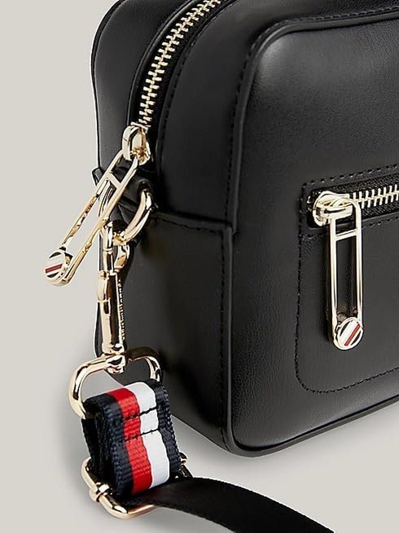 Crossbody kabelka Tommy Hilfiger Ikonická taška na fotoaparát Malé dámské tašky Naty Shop