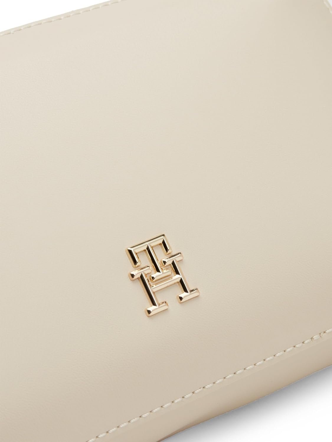 Crossbody kabelka Tommy Hilfiger Chic Flap Crossover Malé dámské tašky Naty Shop