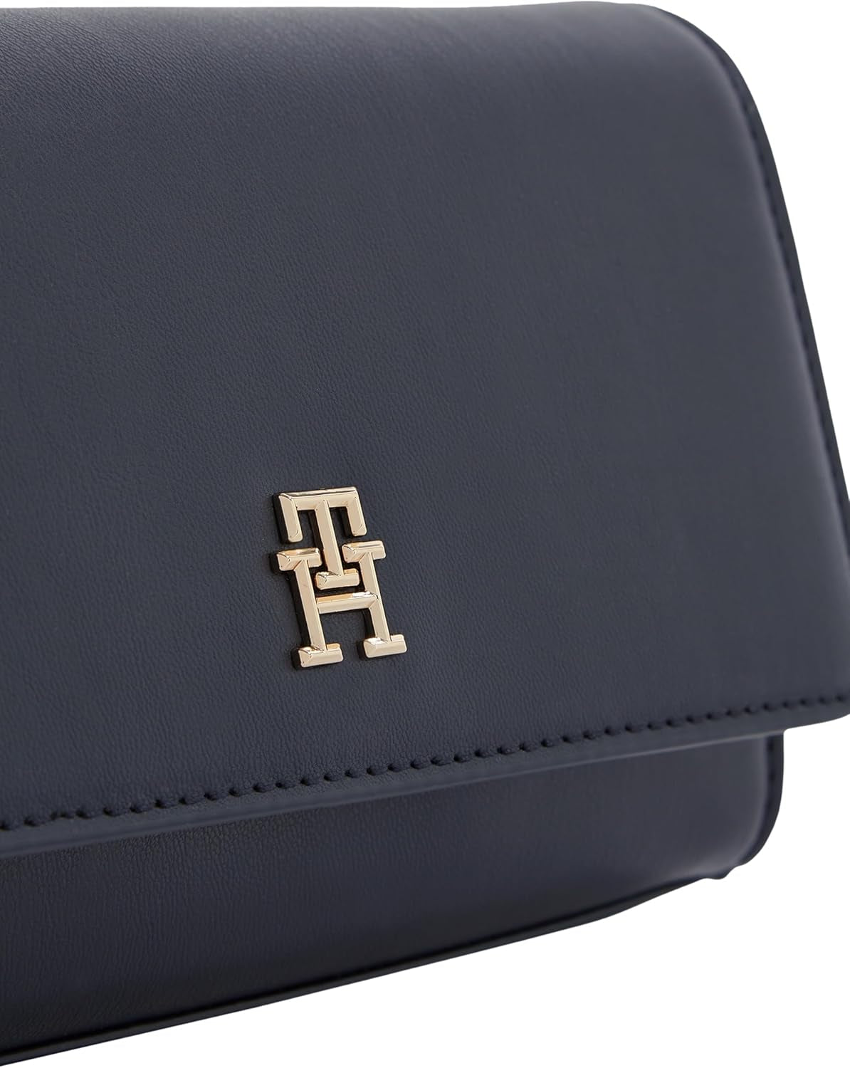 Tommy Hilfiger taška přes rameno Eternity Chain Crossover Tašky na rameno Dámské Naty Shop