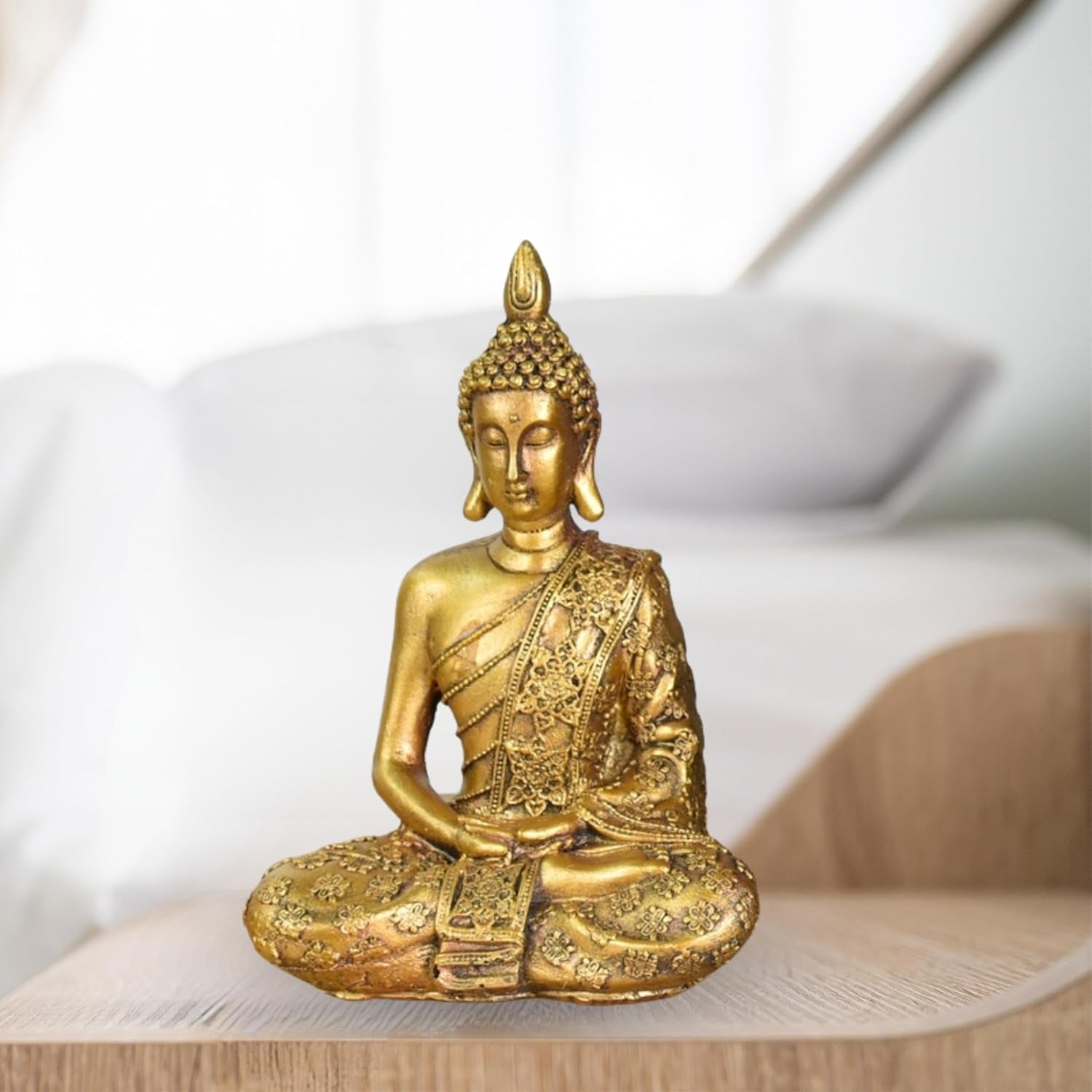 Zen'Light - Soška s hlavou Buddhy Sanci - Dekorace pro Zen, meditaci a feng shui - Dárek pro relaxační a duchovní atmosféru - Socha Buddhy - Výška: 18 cm - Barva: zlatá Sošky a plastiky Naty Shop